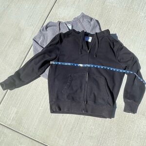 Mens/womans Black and Gray Zip-Up Sweater
